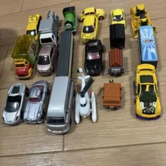 トミカ　ホットウィール　などのセット　21点