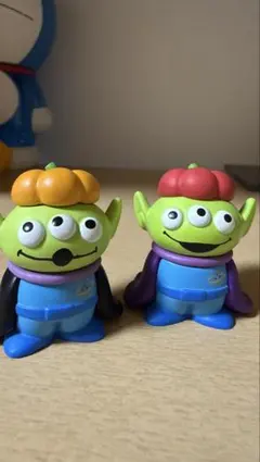 エイリアン フィギュア 2体セット