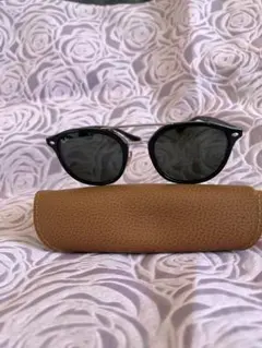 【パンパンマン様専用】Ray-Ban ブラック サングラス ケース付き