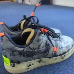 Item thumbnail for item ef451195-5e53-4004-9267-50a4c52d18a4