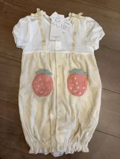 新品　いちご　50-70cm 2wayカバーオール ベビーロンパースのサムネイル