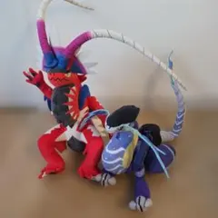 コライドン&ミライドンのぬいぐるみ
