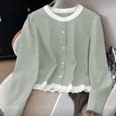 ストライプ長袖トップス フリル付き