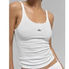 2026年最新】alo yoga タンクトップの人気アイテム - メルカリ
