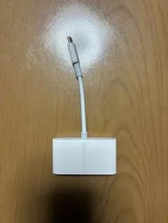 USB-C HDMI変換アダプター ホワイト