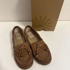 UGG ブラウン モカシン