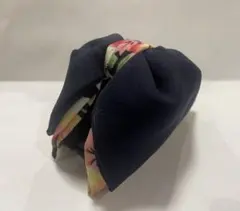 紺✖️花柄 リボン型 ヘアクリップ 着物