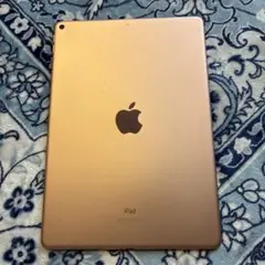 iPad 第7世代 10.2インチ 32GB ゴールド - メルカリ