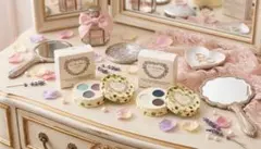 新品未使用Les Merveilleuses LADUREEアイカラー2個セットのサムネイル