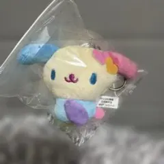 Sanrio ウサハナぬいぐるみキーホルダーおすわりマスコット キーホルダーのサムネイル