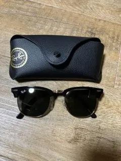 Ray-Ban ブラック/ゴールド サングラス　クラブマスター