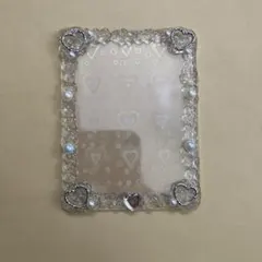 ハート型装飾の透明トレカケース