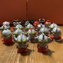 ウルトラマン 怪獣 指人形 ソフビ155個セット まとめ売り レア 希少 当時物 ウルトラマン 怪獣 指人形 ソフビ155個セット まとめ売り レア