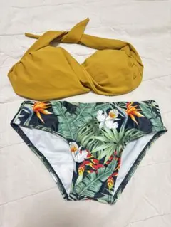 セパレート水着・トロピカル柄