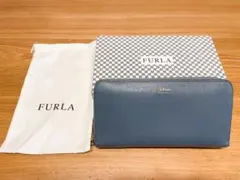 FURLA ラウンドファスナー長財布　くすみブルー　箱.収納袋付き