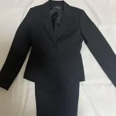黒 ストライプ パンツスーツ　Mサイズ