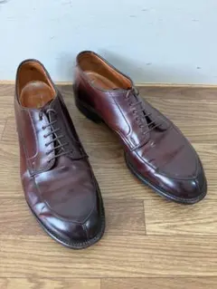 Alden Vチップ バーガンディ #8 8インチ　オールデン　コードバン Alden Vチップ バーガンディ #8 8インチ オールデン コードバン - メルカリ
