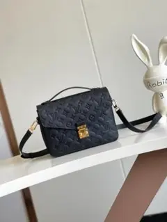Louis Vuitton ブラック ハンドバッグ