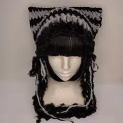 手編みの猫耳ニット帽❗️ふわふわ毛糸＋キャットヤーン。あご紐付き、y2k