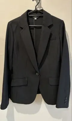 スーツ（上下セット）パンツタイプ