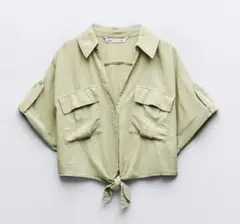 タグ付き新品！ZARA◆ ノッド付き　クロップド丈　シャツ　カーキ　ミリタリー風のサムネイル