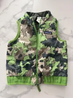Patagonia リバーシブル　キルティングベスト、2T