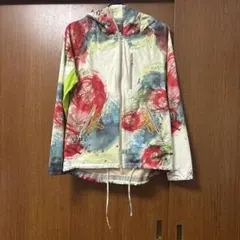 再値下げ　美品 アレクサンダーリーチャン　パーカー　白　ＳＫＡＴＥ　水彩のサムネイル