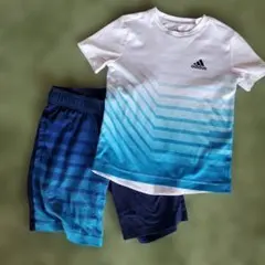 adidas Tシャツ ショートパンツ セットのサムネイル