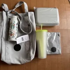 2026福袋　スターバックス トートバッグとボトルセット