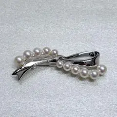 MIKIMOTO ミキモト パール ブローチ リボンモチーフ シルバーカラーのサムネイル