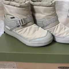 KEEN 防水ウィンターブーツのサムネイル