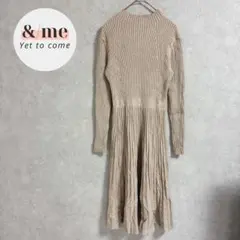 GRLグレイル　長袖リブニットワンピース　ひざ丈　フレア　モックネック　ベージュ