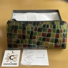 新品未使用コッコフィオーレ COCCO FIORE 長財布 クロコ型押し 箱付きのサムネイル