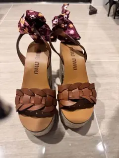 Item thumbnail for item b1c611f6-ada5-4032-84b7-b7bc9fdd2cc1