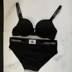 Calvin Klein ブラ＆ショーツ セットアップ 黒 Sのサムネイル