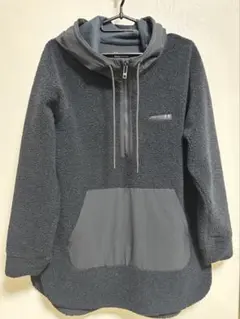 【即購入OK】UNDER ARMOUR ハーフジップパーカー　サイズLのサムネイル