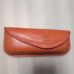 【3連休限定値下げ】IL BISONTE メガネケース