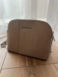 MICHAEL KORS スタッズ付きショルダーバッグ
