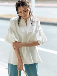 最終価格 THREE SQUARE 2WAYタフタブラウス サックス ブルー - メルカリ