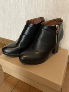 Item thumbnail for item dabb1def-5d5e-4092-8453-5229a5019c24