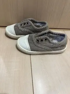 Item thumbnail for item 4240f0d8-96e3-43c0-a7b5-339b285b0026