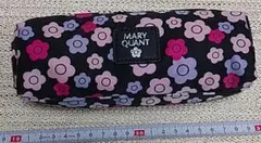 マリークワント　ポーチ