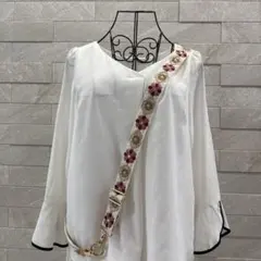 インド刺繍リボンスマホショルダー　レッド×ピンク