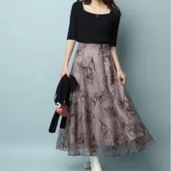 【未使用】JUSGLITTY ラインフラワーフロッキースカート