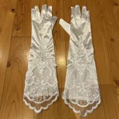 ウェディンググローブ 白 サテン レース刺繍