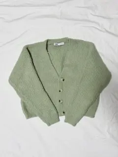 ZARA ニットカーディガン ショート丈