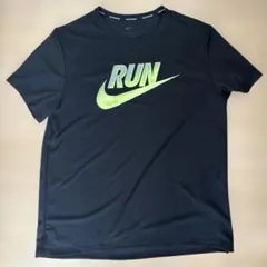 ナイキ　ランニングシャツのサムネイル