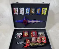 仮面ライダーセイバー 変身ベルト 聖剣ソードライバー ワンダーライドブック など