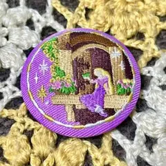 ディズニー 刺繍缶バッジ　ラプンツェル