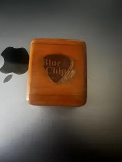 Item thumbnail for item 2059b4ce-9fcc-4bc4-9bf1-74efd2ef447c